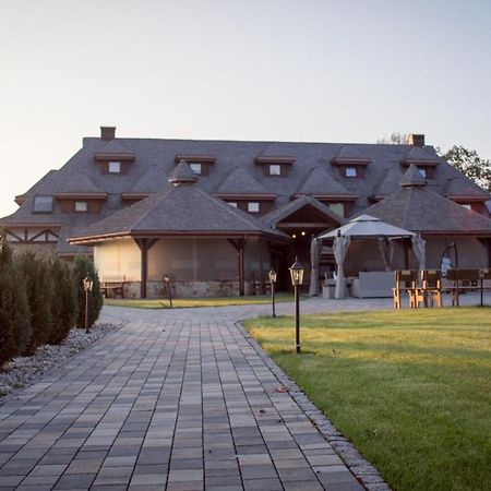 Hotel & Spa **** Kasztel Uniejow Exterior foto